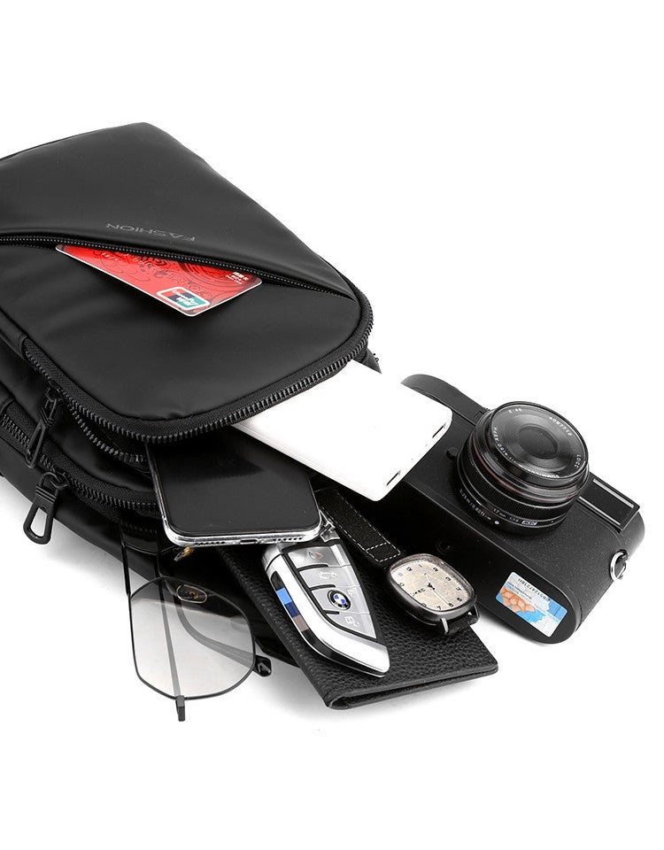 DELO Shoulder Bag